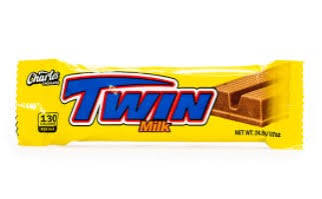 Charles Chocolates Twin Milk Chocolate Wafer Bar (24.8g / 0.87oz)